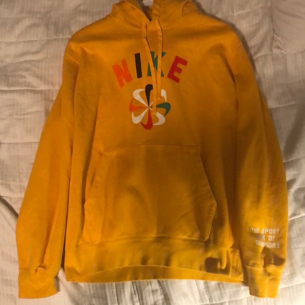 Nike hoodie in men size Medium